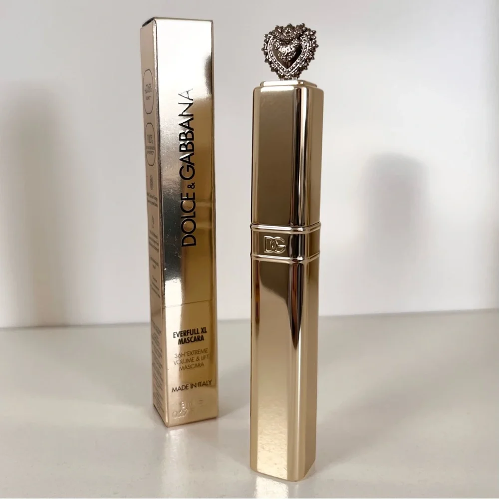 Dolce and Gabbana 36 hour extreme volume lift mascara